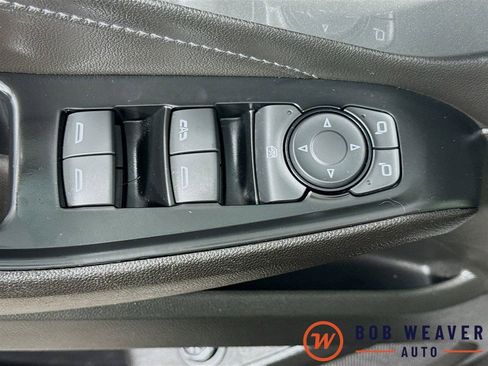 Used 2023 Chevrolet Traverse LT AWD/4WD image 21