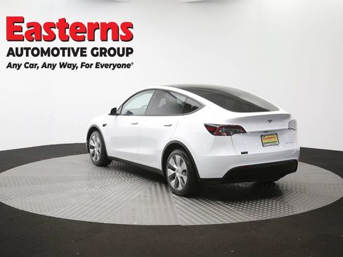Used 2023 Tesla Model Y Long Range AWD/4WD image 60