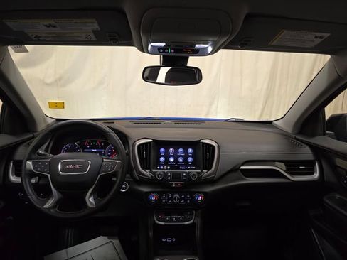 Used 2024 GMC Terrain AT4 AWD/4WD image 29