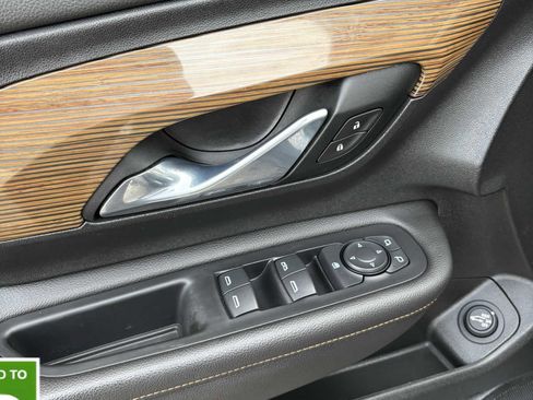 Used 2021 GMC Terrain SLE w/ Driver Convenience Package image 9