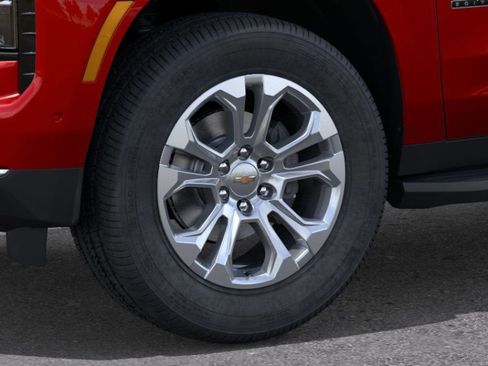 New 2026 Chevrolet Suburban LT w/ Comfort Package image 9