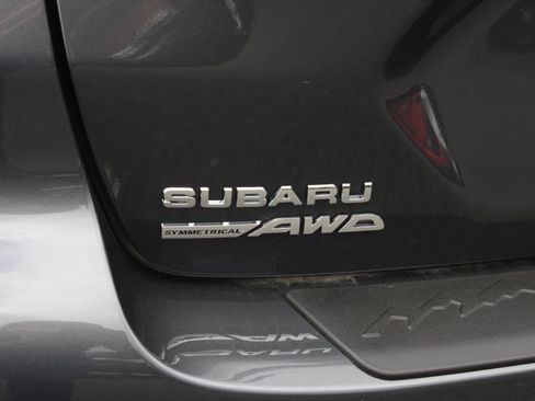 New 2025 Subaru Crosstrek 2.5i Limited w/ Popular Package #3A image 8