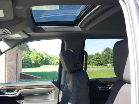 New 2026 GMC Sierra 1500 Elevation w/ Elevation Premium Package image 25