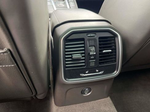 Used 2017 Porsche Macan S image 6