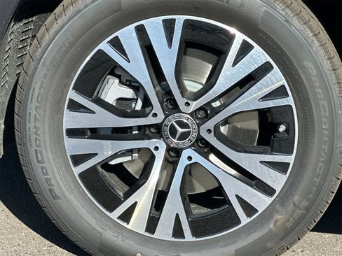 New 2026 Mercedes-Benz GLB 250 image 30