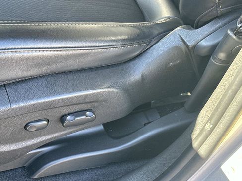 Used 2019 Chevrolet Trax LT w/ Driver Confidence Package image 18