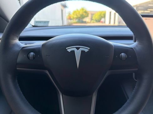 Used 2023 Tesla Model 3 Standard Range RWD image 33