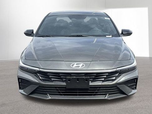 New 2026 Hyundai Elantra SEL Sport Premium FWD image 8