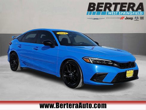 Used 2024 Honda Civic Sport image 1