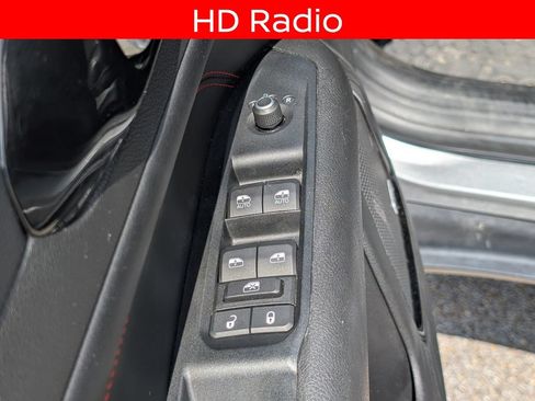 Used 2022 Jeep Compass Trailhawk w/ Trailhawk Elite Group AWD/4WD image 14