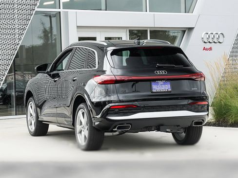 New 2025 Audi Q5 2.0T Premium Plus image 4