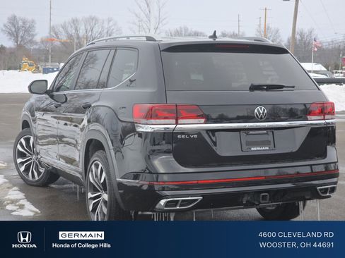 Used 2021 Volkswagen Atlas SEL R-Line image 27