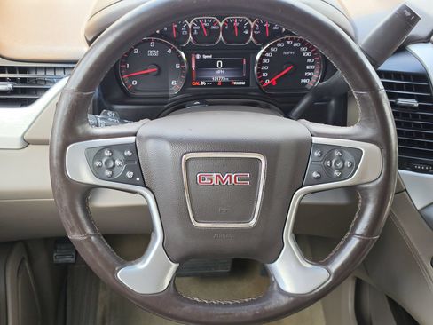 Used 2016 GMC Yukon XL SLT RWD image 30