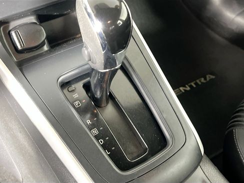 Used 2019 Nissan Sentra SV FWD image 25