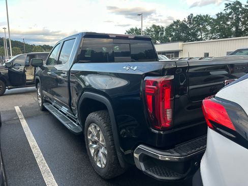 Used 2019 GMC Sierra 1500 SLT w/ SLT Premium Plus Package AWD/4WD image 6