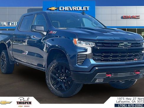 Used 2023 Chevrolet Silverado 1500 LT Trail Boss AWD/4WD image 1