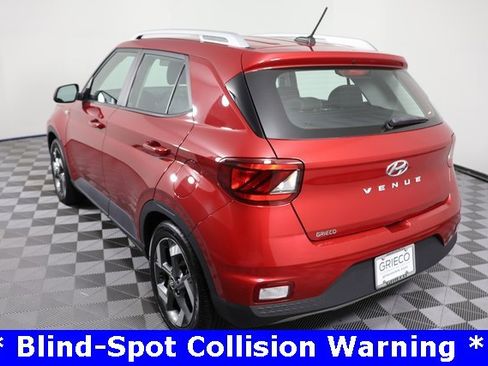 Certified 2023 Hyundai Venue SEL w/ Cargo Package image 6