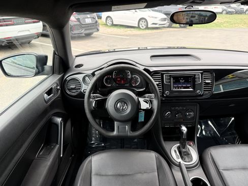 Used 2016 Volkswagen Beetle 1.8T FWD image 21