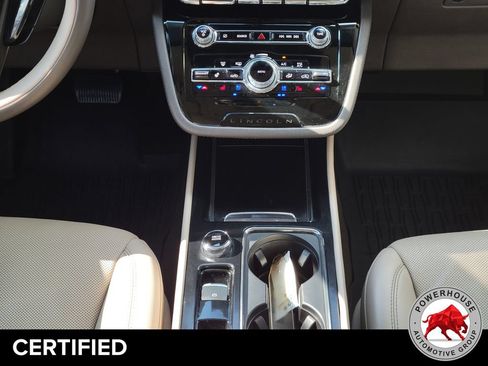 Used 2022 Lincoln Corsair Reserve w/ Equipment Group 201A AWD/4WD image 24