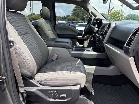 Used 2016 Ford F150 XLT w/ Equipment Group 302A Luxury AWD/4WD image 27