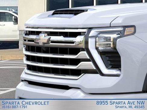New 2026 Chevrolet Silverado 3500 High Country w/ High Country Premium Package AWD/4WD image 13