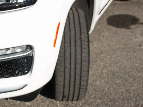 Used 2022 Jeep Grand Cherokee Summit image 49