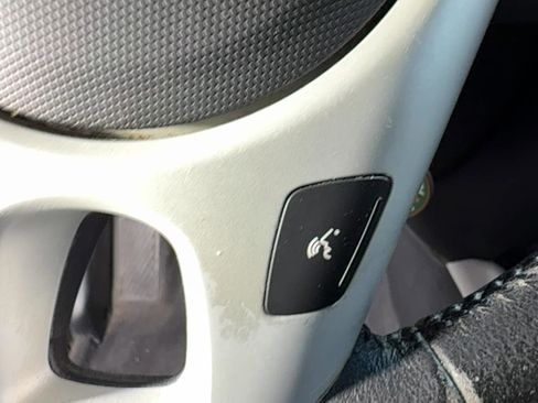 Used 2012 Kia Soul + FWD image 24