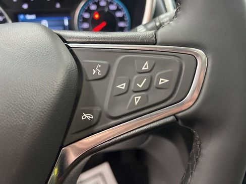 Used 2024 Chevrolet Equinox LT AWD/4WD image 21