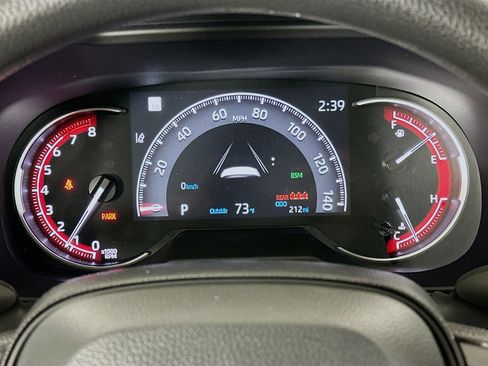 Used 2025 Toyota RAV4 XLE w/ Convenience Package FWD image 19