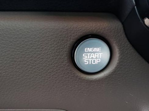 Used 2025 Kia Carnival LXS image 31