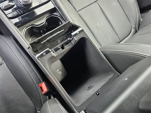 New 2023 Jeep Grand Cherokee Overland w/ Advanced Protech Group III image 22