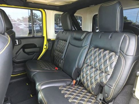 Used 2022 Jeep Wrangler Unlimited Sport w/ Xtreme Recon 35" Tire Package image 8