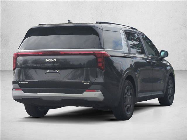 Used 2025 Kia Carnival EX FWD image 5