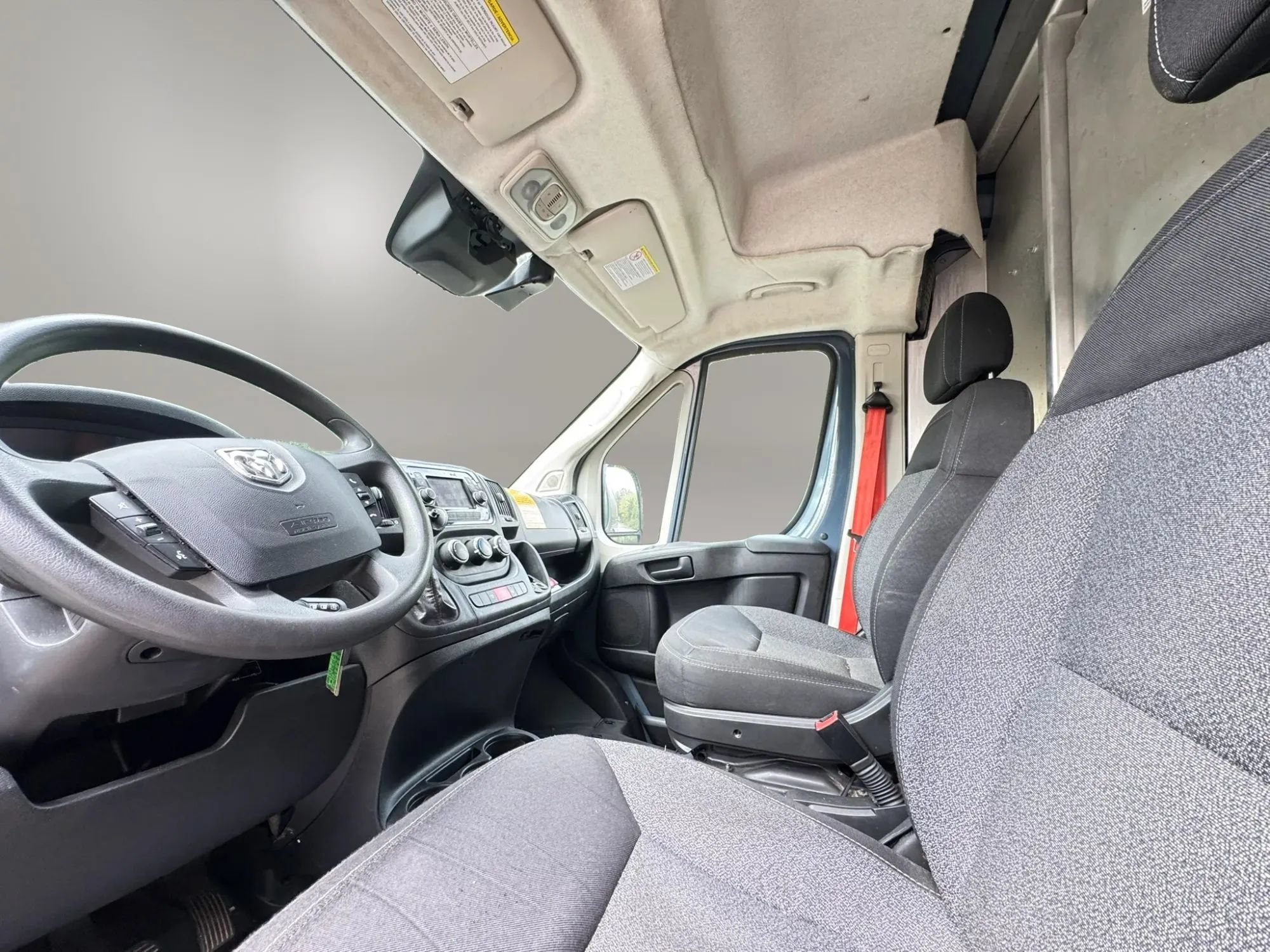 Used 2021 RAM ProMaster 3500 FWD image 12