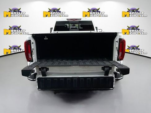 Used 2021 GMC Sierra 3500 Denali w/ Denali Ultimate Package image 26