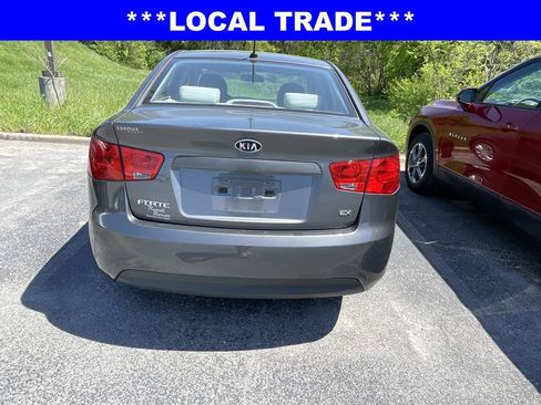 Used 2013 Kia Forte EX FWD image 5