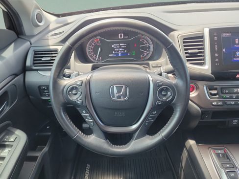 Used 2020 Honda Ridgeline RTL image 12