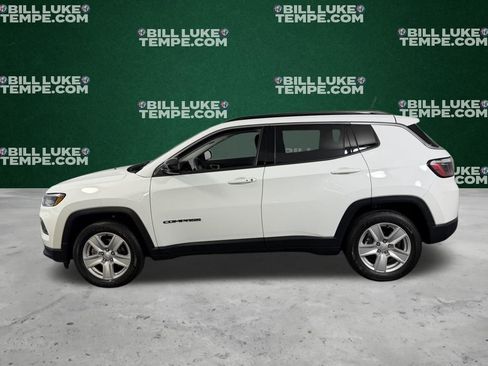 Used 2022 Jeep Compass Latitude image 9