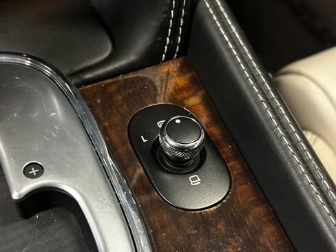 Used 2015 Bentley Continental GT V8 S AWD/4WD image 34