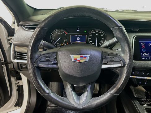 Used 2020 Cadillac XT4 Sport FWD image 9