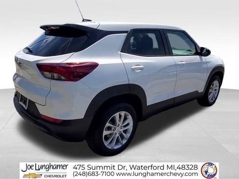Certified 2026 Chevrolet TrailBlazer LS w/ LS Convenience Package AWD/4WD image 9