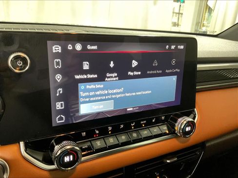 Used 2023 GMC Canyon AT4 w/ AT4 Premium Package image 19