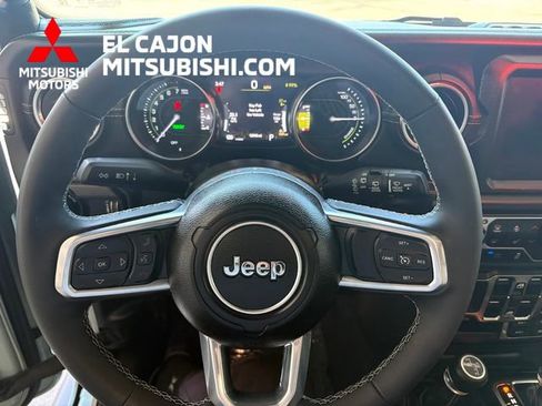 Used 2023 Jeep Wrangler Unlimited Sahara w/ Cold Weather Group AWD/4WD image 13