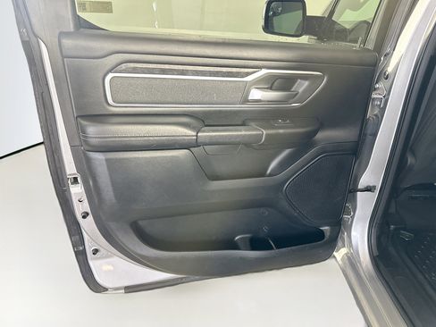 Used 2019 RAM 1500 Big Horn AWD/4WD image 24