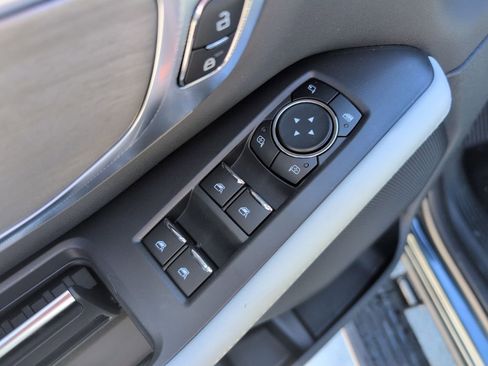 New 2026 Ford Expedition Platinum w/ Driver's Package image 31