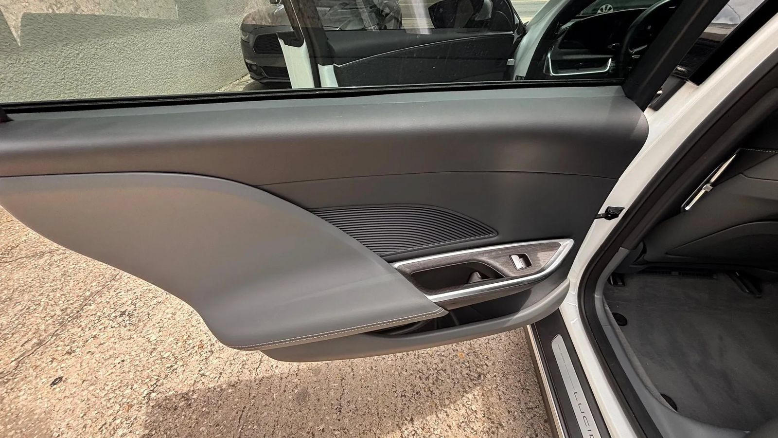 Used 2023 Lucid Air Pure AWD/4WD image 16