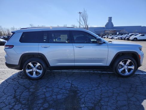 Used 2021 Jeep Grand Cherokee L Limited w/ Trailer Tow Group (B) image 18