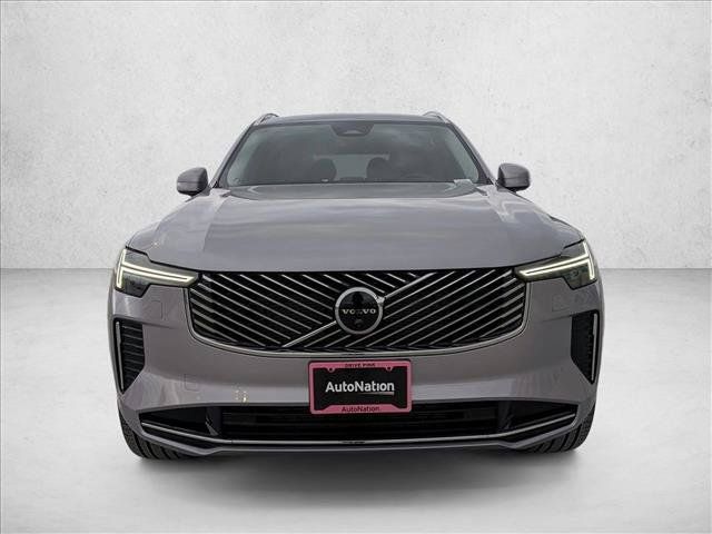 Certified 2026 Volvo XC90 B5 Plus w/ Protection Package AWD/4WD image 2
