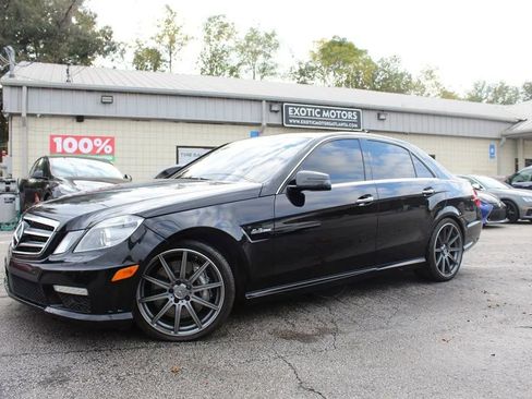 Used 2010 Mercedes-Benz E 63 AMG Sedan image 1