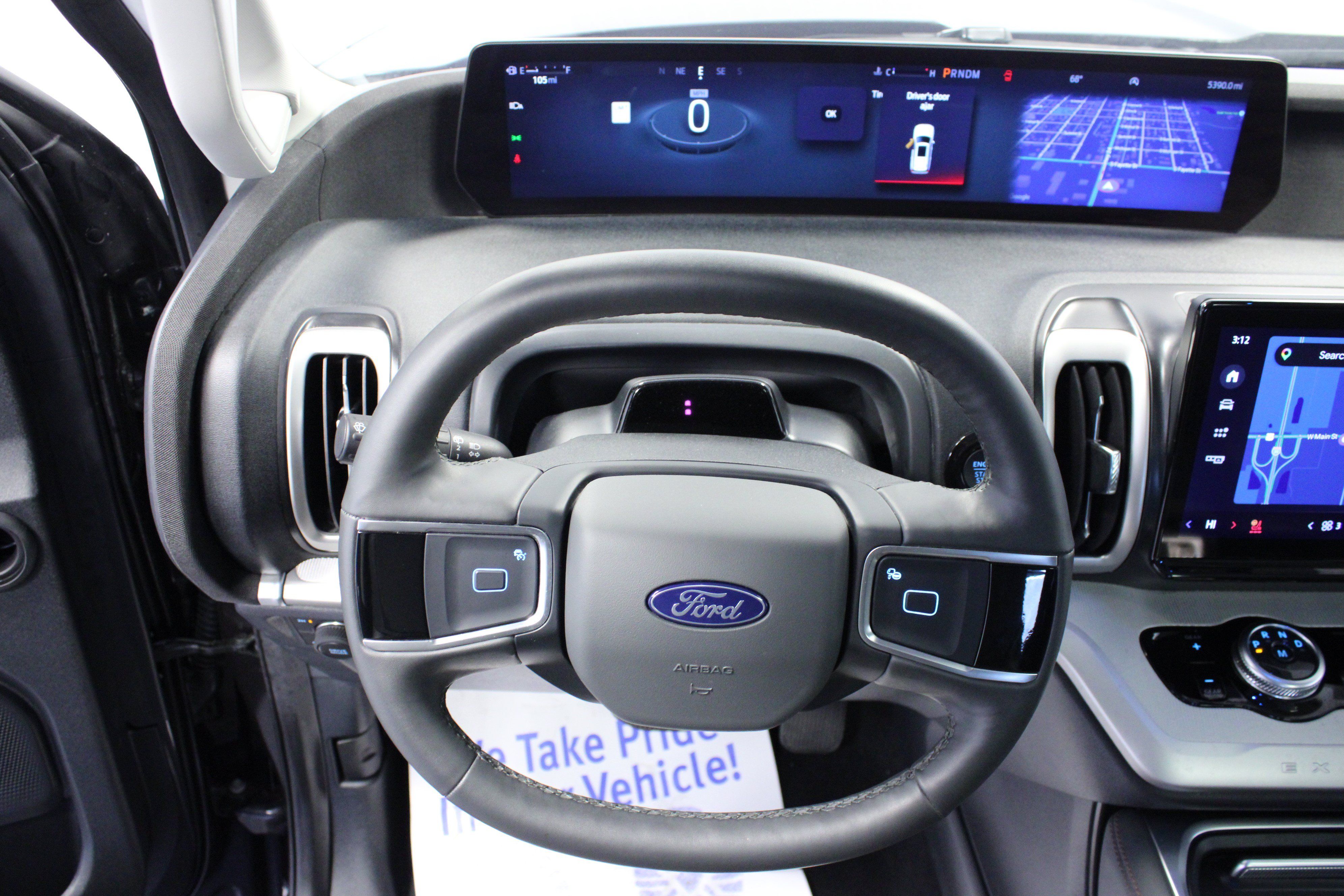Used 2025 Ford Expedition Active AWD/4WD image 18